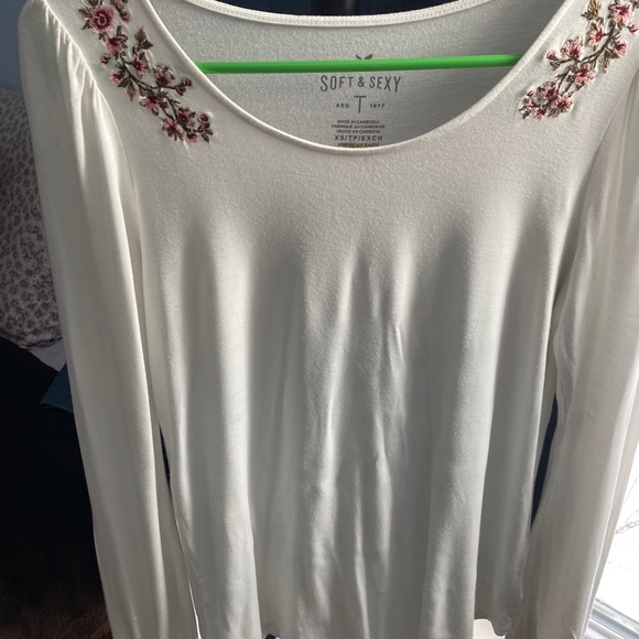 Soft and Sexy Floral Embroidered Long Sleeve - Picture 2 of 8